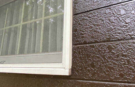 コーキングサッシの写真