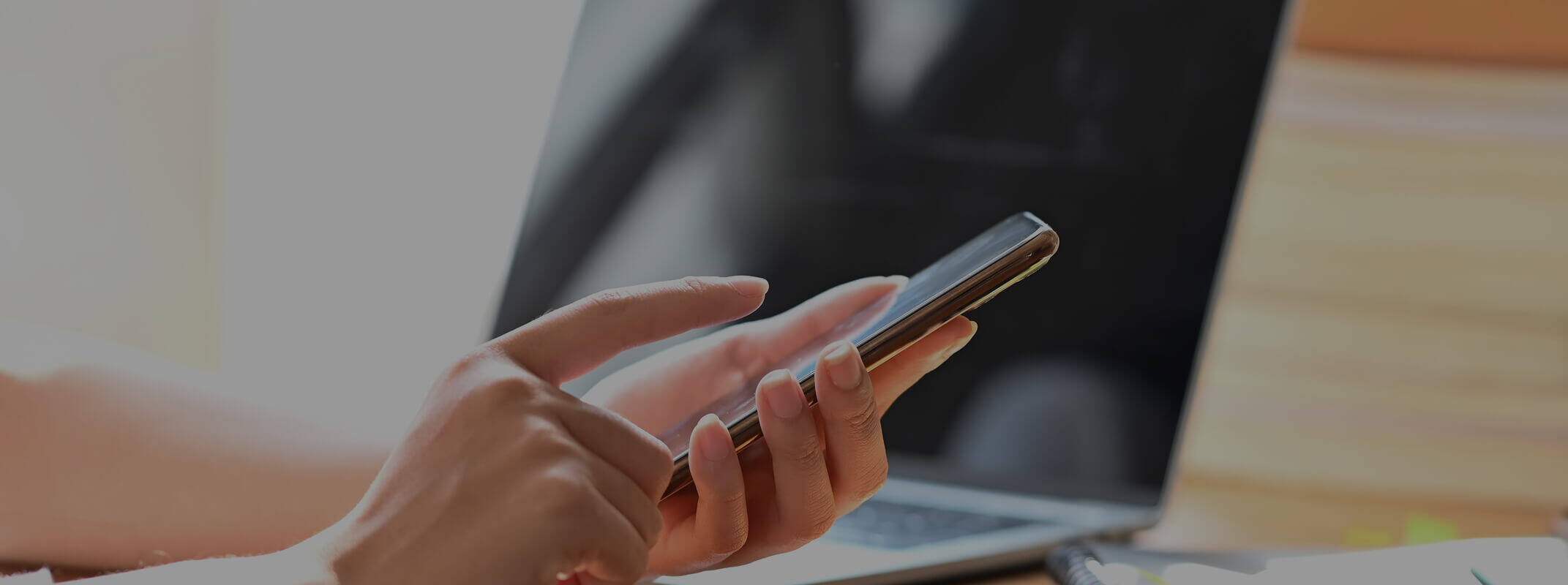 塗装パネルの写真